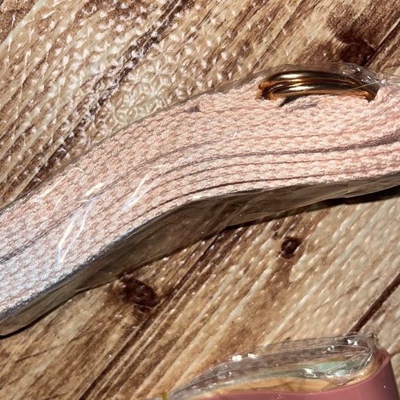 π§π»ββοΈπ«¦β’ππ LOGILATES x S-N-A-T-C-H Vibesβ’ππ - Picture 8 of 10